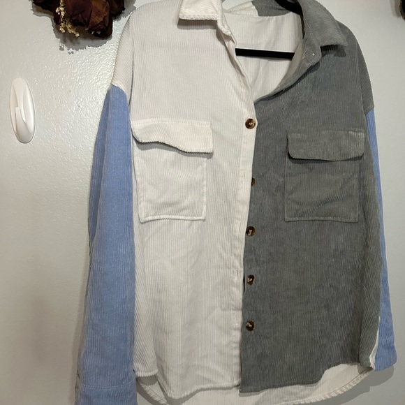 Colorblock Corduroy Button-Up Shirt - Picture 4 of 6